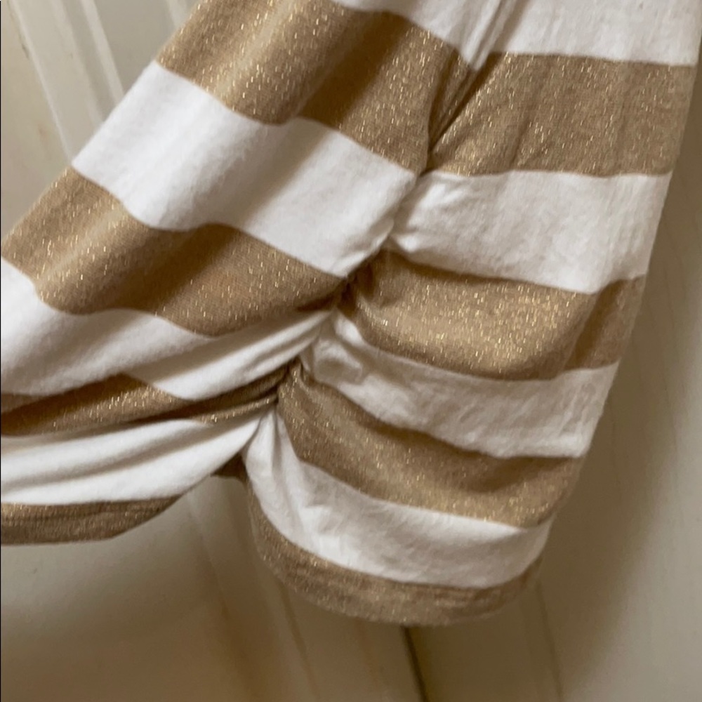 INC Side Ruched Top L - Picture 6 of 13